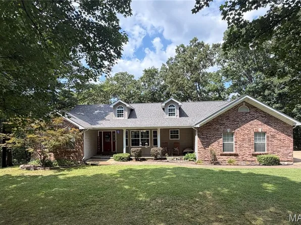 3325 Green Dr, Festus, MO 63028
