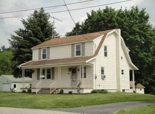 274 Orange St, Hellam, PA 17406