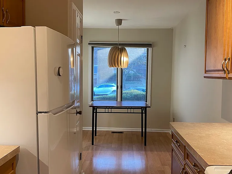 31 Bond St — Photo 6
