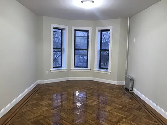 Rented by Arvik Group Real Estate | media 4