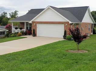 118 Augusta Dr, Spindale, NC 28160