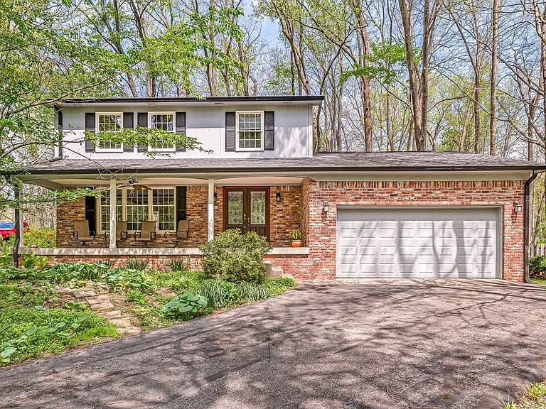 365 Beechwood Dr — Photo 1