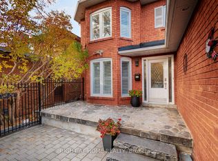 70 Bellona St, Vaughan, ON L4L6R4