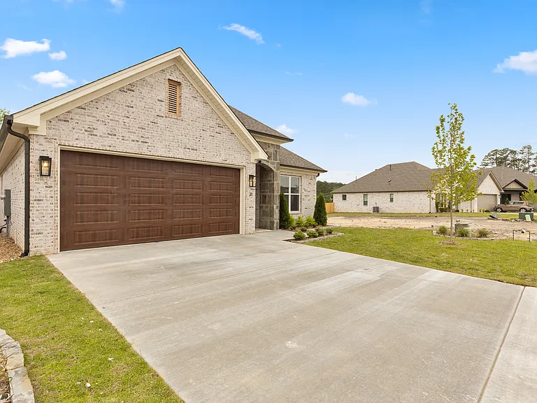 31 Saffron Cir — Photo 7
