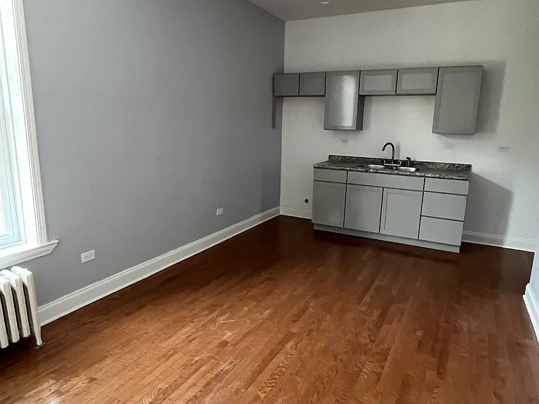 7817 S South Shore Dr — Photo 10