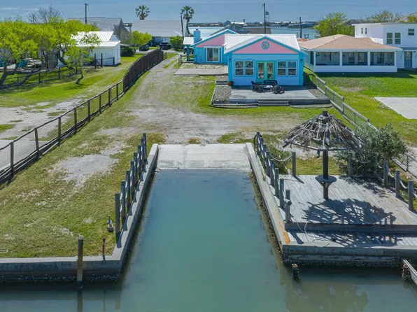462 Copano Ridge Rd, Rockport, TX 78382