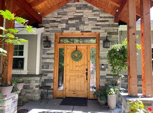 8224 Renton Issaquah Rd SE, Issaquah, WA 98027