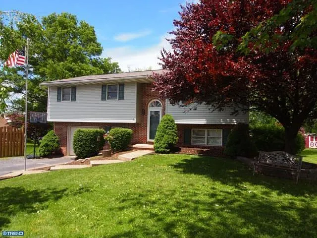 205 S Ridge Rd photo 1