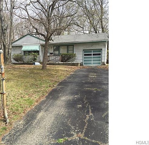 1st image of 17 Knox Dr