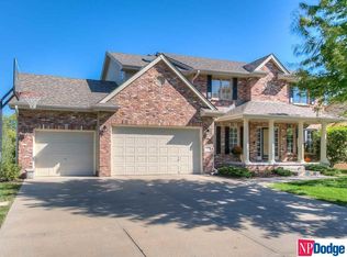 16910 Emiline St, Omaha, NE 68136