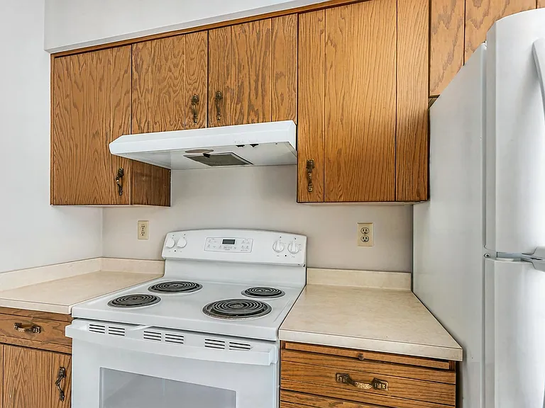 16 W Klubertanz Dr — Photo 19