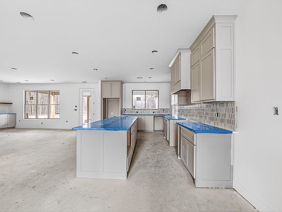 4th image of 164 Whitetail Ridge Rd