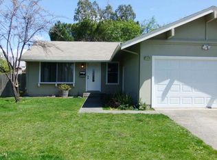 8528 Liman Way, Rohnert Park, CA 94928