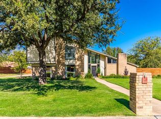 1900 Rockmoor Dr, Edgecliff Village, TX 76134