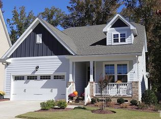 1041 Poppy Fields Ln, Wake Forest, NC 27587