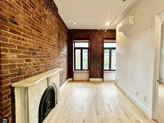 2nd image of 59 E 126th St #3C