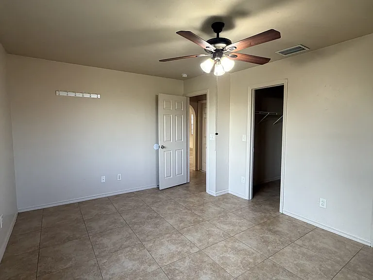 17607 Cypress Point Rd — Photo 10