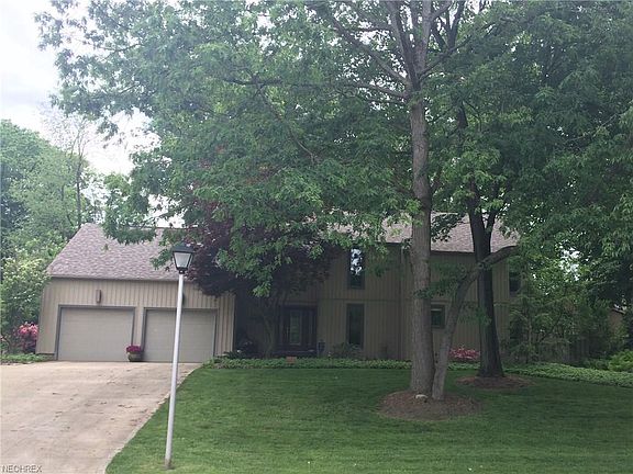 2nd image of 2429 Dogwood Dr NE
