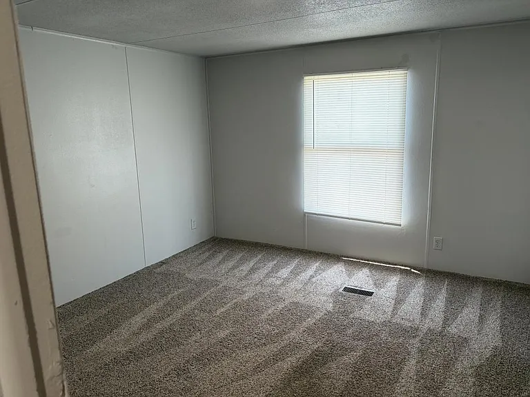 1219 W Choctaw St #16 — Photo 14