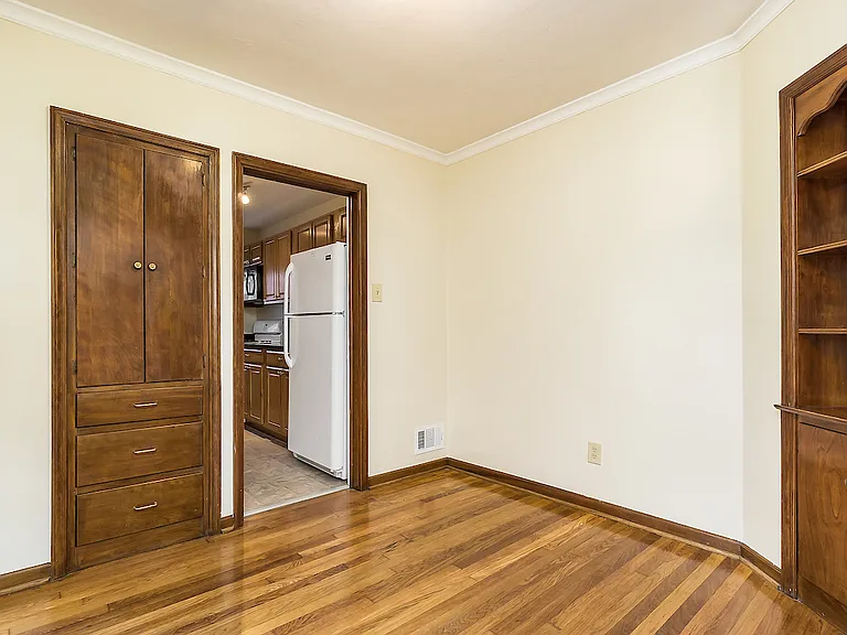 1653 Westwood Ave #D — Photo 8