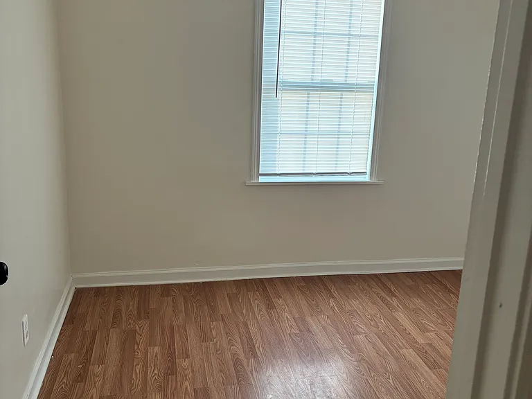 2609 Narragansett Dr — Photo 8
