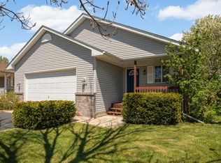 1214 Leo Ln, Buffalo, MN 55313