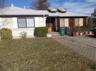 72 Oak Knoll Rd, Ukiah, CA 95482