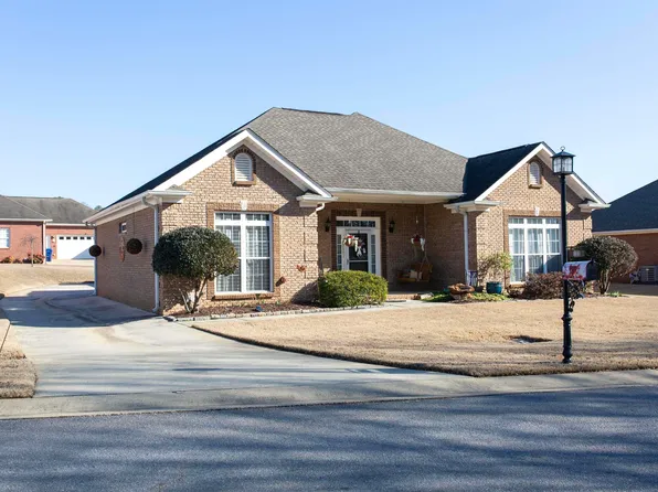 100 Morning Glory Dr, Pell City, AL 35128