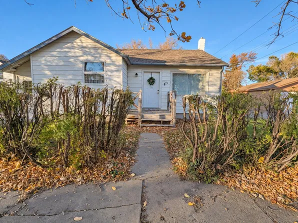 103 2nd St NE, Mohall, ND 58761