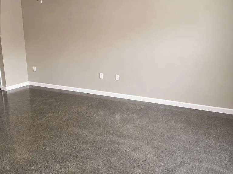 903 Martin Luther King Jr Dr — Photo 2