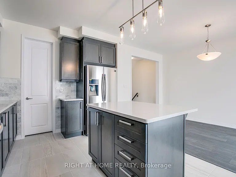 3329 Vardon Way — Photo 10