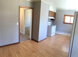 518 N Main St, Ishpeming, MI 49849