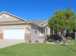 3415 Wheatland Pines Dr S, Fargo, ND 58103