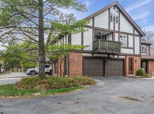 1066 Shermer Rd #1066, Glenview, IL 60025