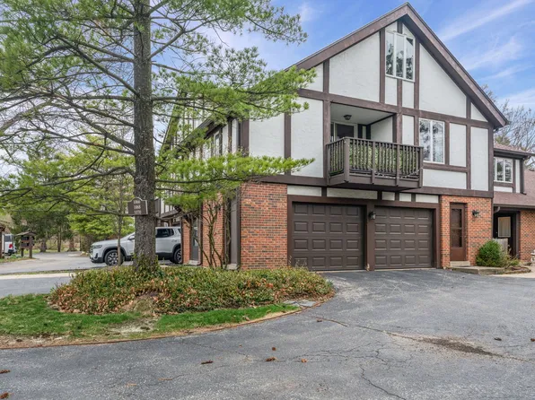 1066 Shermer Rd #1066, Glenview, IL 60025