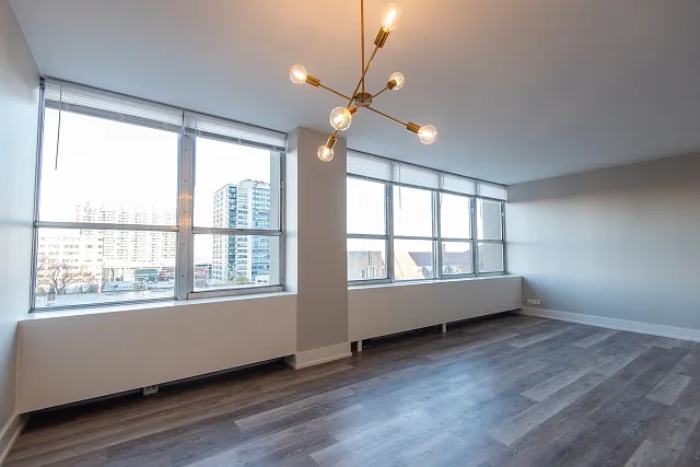 1 bed, 840 sqft, $2,300 — Photo 3