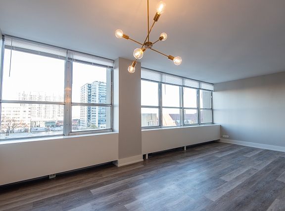 3rd image of 655 W Irving Park Rd APT 604