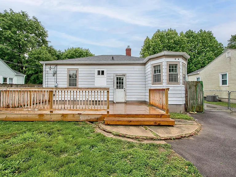 5306 Norwaldo Ave — Photo 9