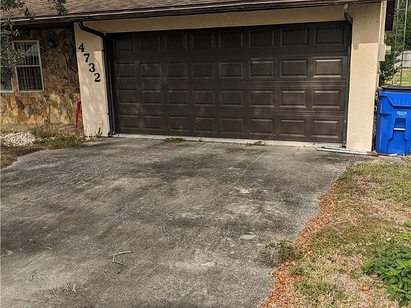 3rd image of 4732 Silver Palm Dr