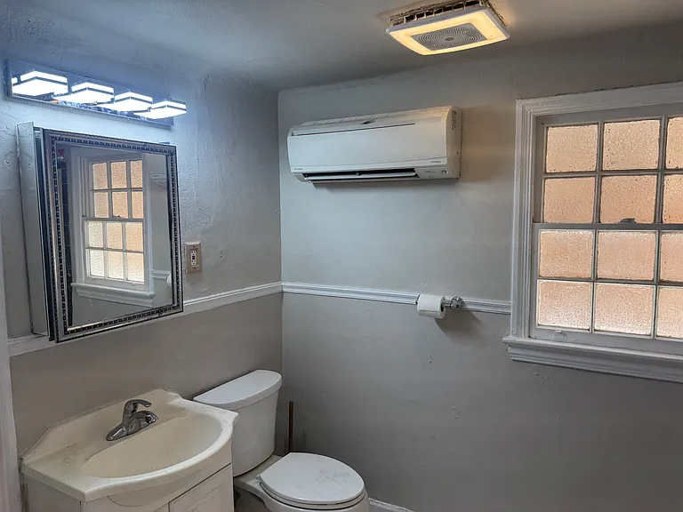 614 Esplanade Ave #C — Photo 5