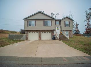 16750 Hosanna Dr, Saint Robert, MO 65584
