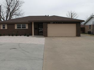 117 Dallam Ave, Dumas, TX 79029