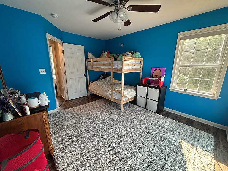 16209 Round Hill Rd — Photo 32