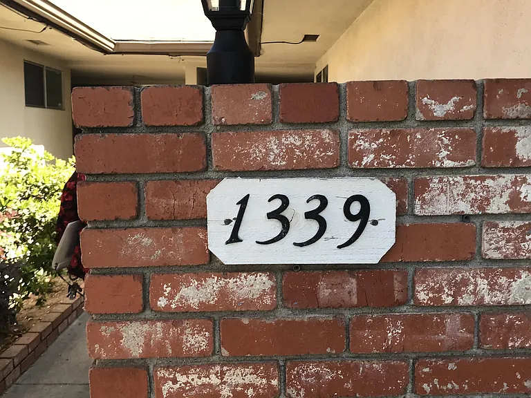 1339 E Rumble Rd — Photo 4