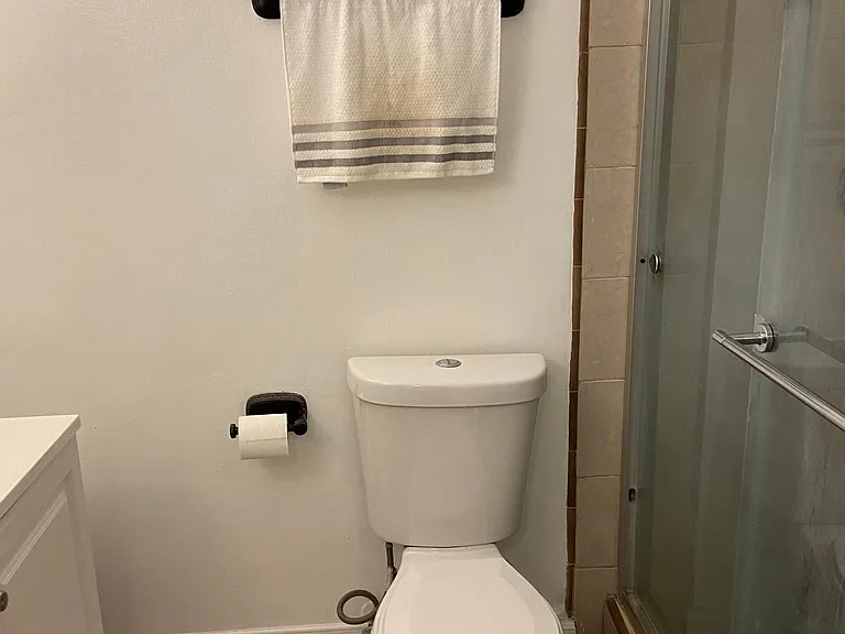 315 N Louise St #202 — Photo 5