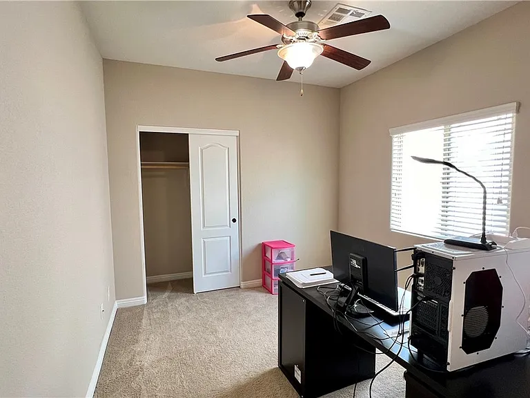 2853 Glass Vine Ct — Photo 19