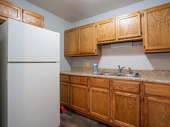 5th image of 2000 Westgate Ave #701C