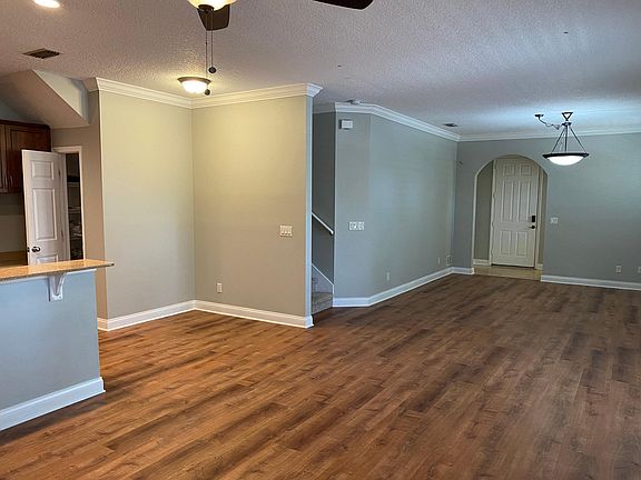 5th image of 308 S Orleans Ave