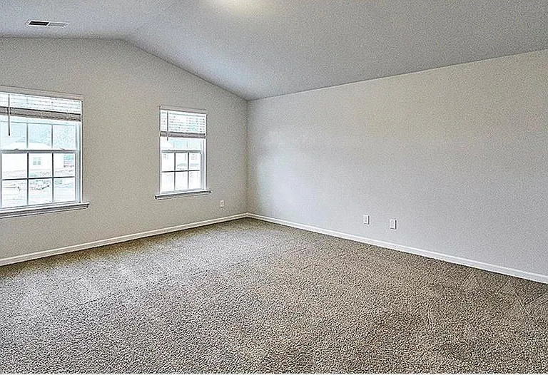 2025 Longshadow St — Photo 14