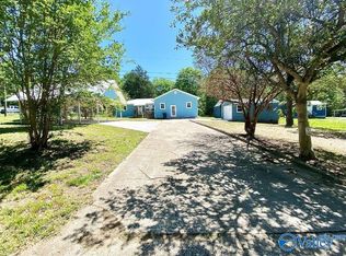 268 Snow Point Rd, Guntersville, AL 35976